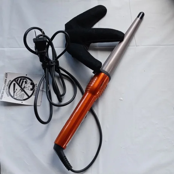 Conair Infiniti Curling Iron - Picture 1 of 7